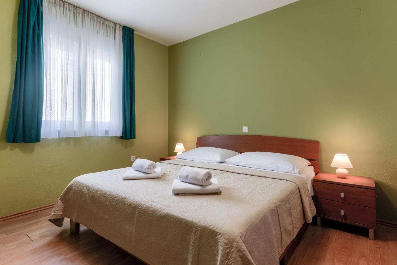 Olive Maris Apartamento Petrcane Exterior foto